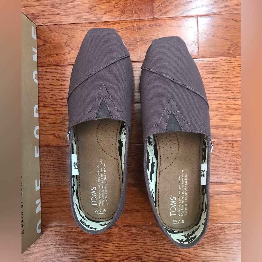 Toms classic ash canvas 7.5